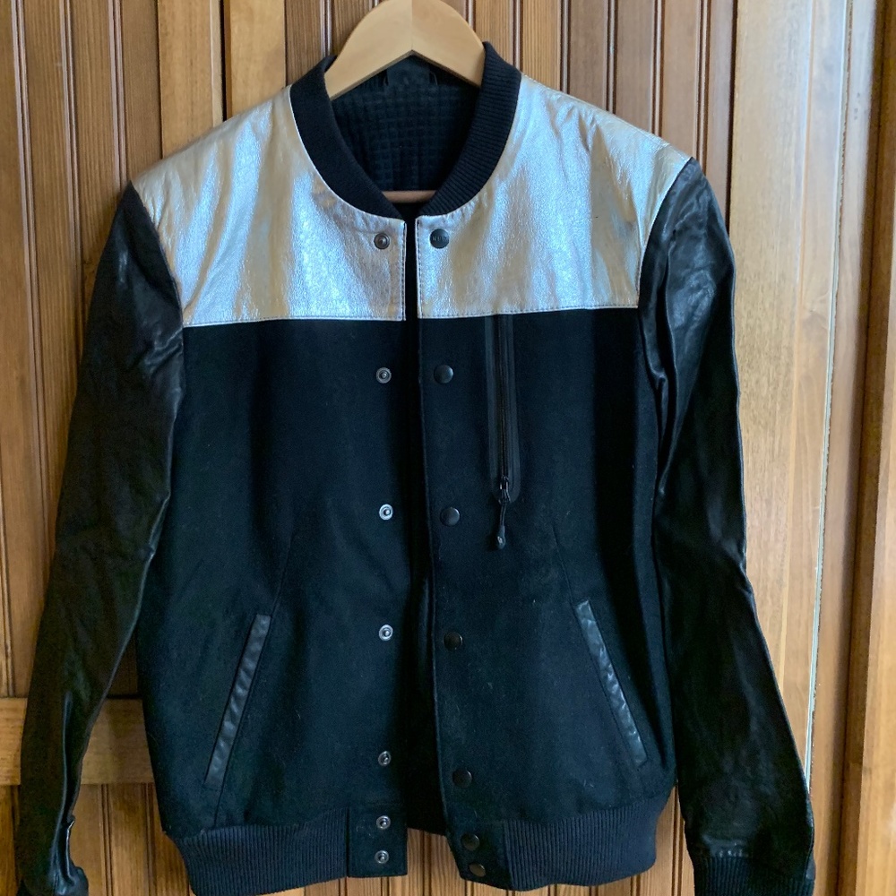 NIKE STORM FIT WOMENS BOMBER JACKET
